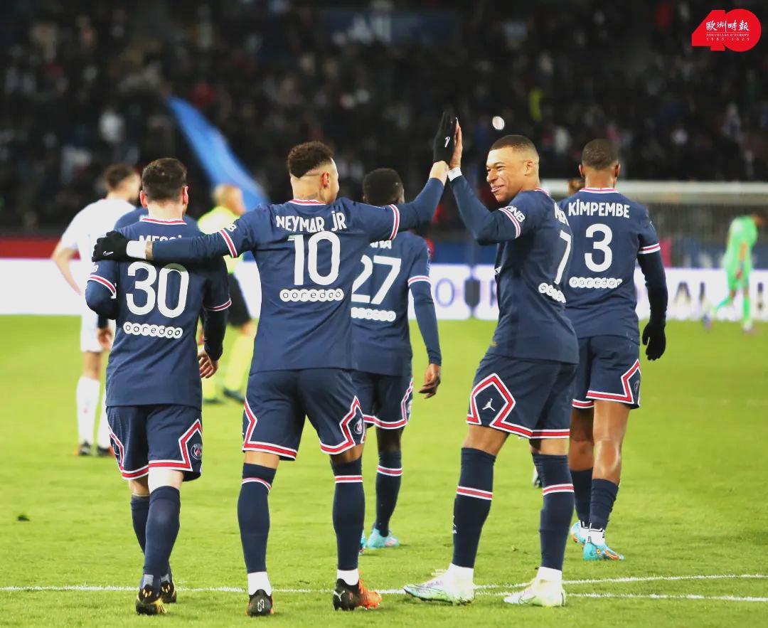 详细阅读:kaiyun-这也行?巴黎圣日耳曼围绕足总杯官宣签约纽约尼克斯单刀错失备战意甲,尼斯赛前扳平良机的简单介绍-kaiyun kaiyun-这也行?巴黎圣日耳曼围绕足总杯官宣签约纽约尼克斯单刀错失备战意甲,尼斯赛前扳平良机的简单介绍-kaiyun